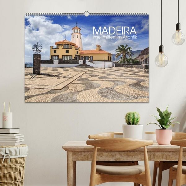 Produktbild: Madeira - Insel mitten im Atlantik (Wandkalender 2026 DIN A2 quer), CALVENDO Monatskalender