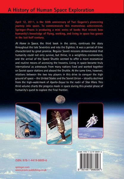 Produktbild: At Home in Space