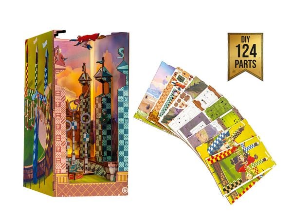 Produktbild: Book Nook DIY B&uuml;cherecke Harry Potter Quidditch Field von Revell Tiny Adventures