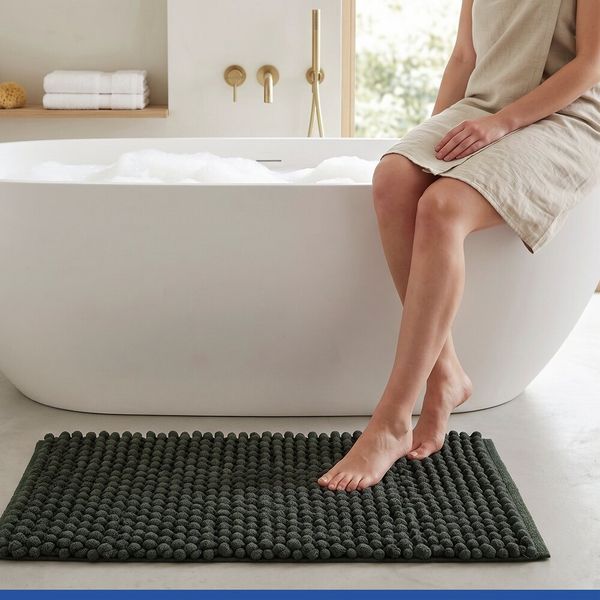 Produktbild: Badteppich Mod. Solivo Dunkelgr&uuml;n, 50 x 80 cm, rutschfest und waschbar bis 30 &deg;C