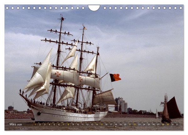 Produktbild: Analoge Fotografie Tall Ships Sail 1995 Bremerhaven (Wandkalender 2026 DIN A4 quer), CALVENDO Monatskalender