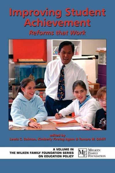 Produktbild: Improving Student Achievement