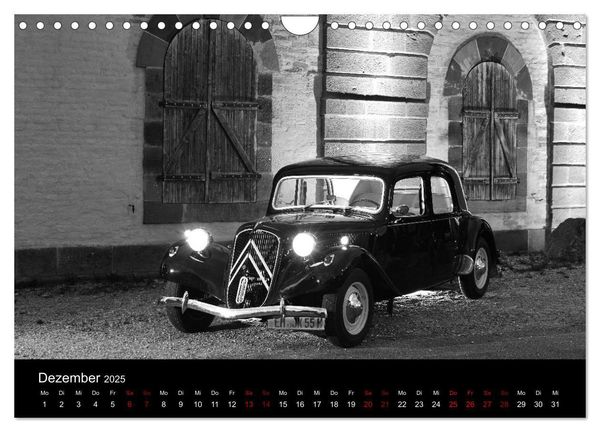 Produktbild: Citro&euml;n 11 CV Traction Avant in schwarzweiss (Wandkalender 2025 DIN A4 quer), CALVENDO Monatskalender