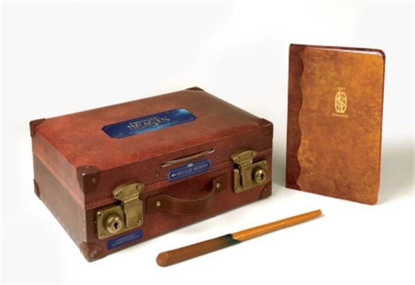 Produktbild: Fantastic Beasts: The Magizoologist's Discovery Case