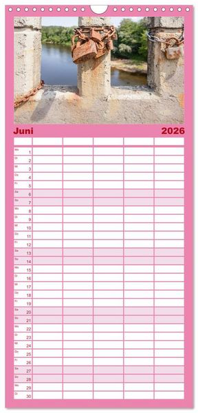 Produktbild: Familienplaner 2026 - Liebesschl&ouml;sser, Ich liebe Dich mit 5 Spalten (Wandkalender, 21 x 45 cm) CALVENDO