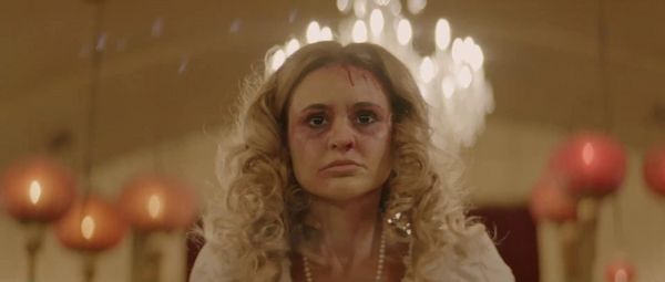 Produktbild: Cinderella's Curse - Eine blutrote Nacht