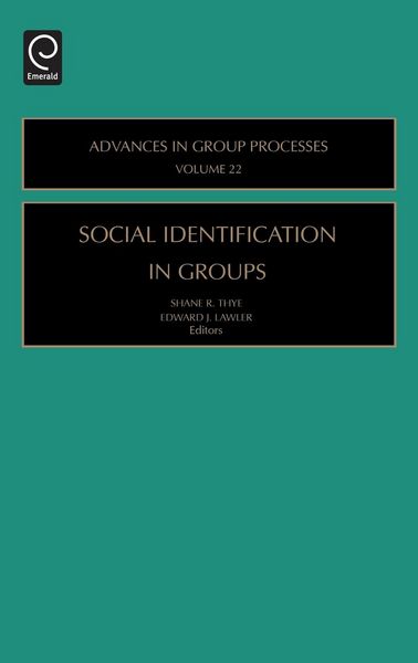 Produktbild: Social Identification in Groups