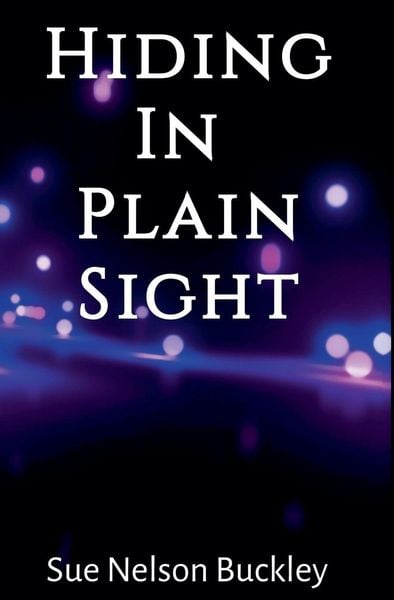 Produktbild: Hiding In Plain Sight (2nd Edition)