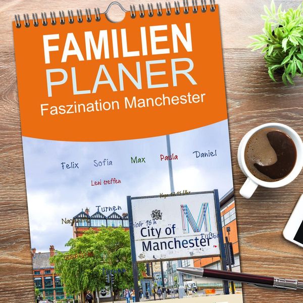 Produktbild: Familienplaner 2026 - Faszination Manchester mit 5 Spalten (Wandkalender, 21 x 45 cm) CALVENDO