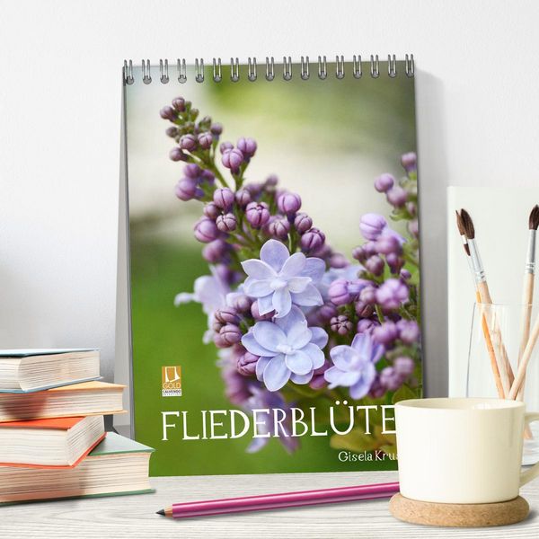 Produktbild: Fliederbl&uuml;te (Tischkalender 2026 DIN A5 hoch), CALVENDO Monatskalender