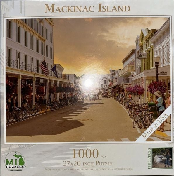 Mackinac Island - Downtown - 1000 Piece Jigsaw Puzzle