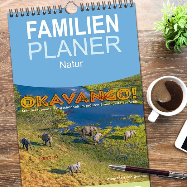 Produktbild: Familienplaner 2026 - Okavango! Atemberaubende Natursch&ouml;nheit im gr&ouml;&szlig;ten Binnendelta der Welt mit 5 Spalten (Wandkalender, 21 x 45 cm) CALVENDO