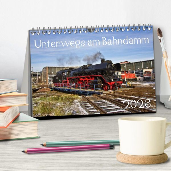 Produktbild: Unterwegs am Bahndamm (Tischkalender 2026 DIN A5 quer), CALVENDO Monatskalender