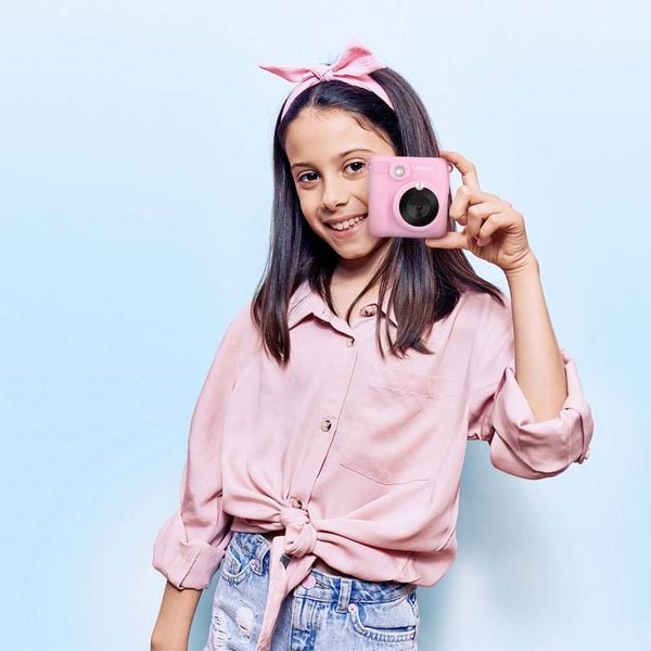 Produktbild: Lamax InstaKid1 Sofortbildkamera Pink Integrierter Akku, mit eingebautem Blitz, Full HD Video, Spritzwassergesch&uuml;tzt