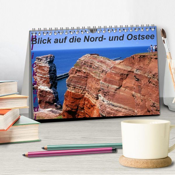 Produktbild: Blick auf die Nord-und Ostsee (Tischkalender 2026 DIN A5 quer), CALVENDO Monatskalender