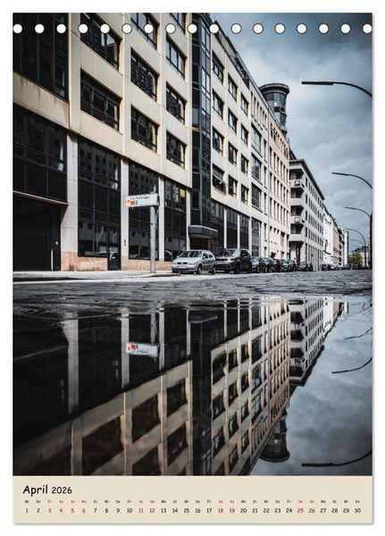 Produktbild: Hamburg Spiegelungen 2026 (Tischkalender 2026 DIN A5 hoch), CALVENDO Monatskalender