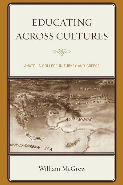 Produktbild: Educating across Cultures