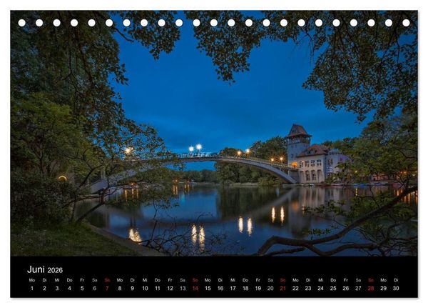 Produktbild: Die Blaue Stunde in Berlin (Tischkalender 2026 DIN A5 quer), CALVENDO Monatskalender