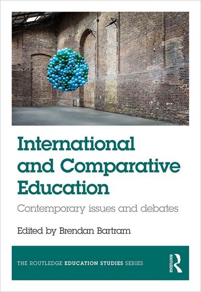 Produktbild: International and Comparative Education