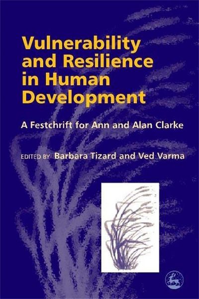 Produktbild: Vulnerability and Resilience in Human Development