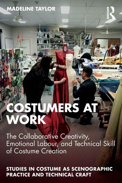 Produktbild: Costumers at Work