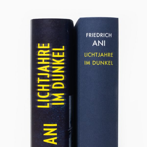 Produktbild: Lichtjahre im Dunkel