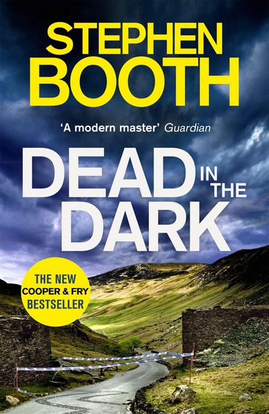 Produktbild: Booth, S: Dead in the Dark