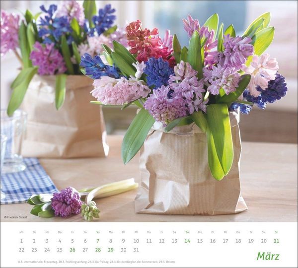 Produktbild: times&more Blumen Bildkalender 2027
