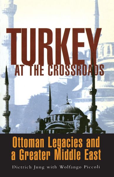 Produktbild: Turkey at the Crossroads