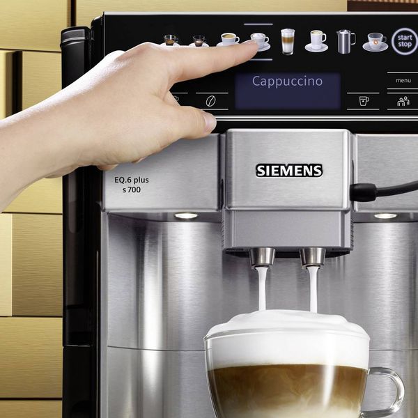 Produktbild: Siemens Hausger&auml;te EQ 6 plus S700 TE657M03DE Kaffeevollautomat Edelstahl