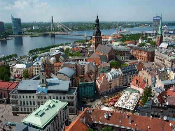 Produktbild: CALVENDO Puzzle Riga | 1000 Teile Lege-Gr&ouml;&szlig;e 64x48cm Foto-Puzzle f&uuml;r gl&uuml;ckliche Stunden
