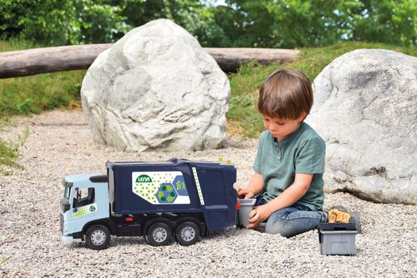 Produktbild: LENA 04624 - WORXX M&uuml;llwagen Volvo FMX