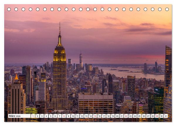 Produktbild: New York City - der besondere Blick auf Big Apple (Tischkalender 2026 DIN A5 quer), CALVENDO Monatskalender