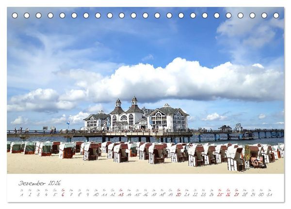 Produktbild: Seeb&auml;der an der Ostseek&uuml;ste - Mod&auml;ne Villen, bunte Strandk&ouml;rbe, Ostseebrise, Sand und Meer (Tischkalender 2026 DIN A5 quer), CALVENDO Monatskalender