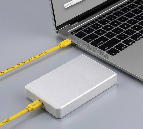 Produktbild: Renkforce USB-Kabel USB 2.0 USB-C&reg; Stecker, USB-C&reg; Stecker 1.00 m Gelb Ma&szlig;-Aufdruck (metrisch) RF-6721074