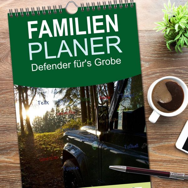 Produktbild: Familienplaner 2026 - Defender f&uuml;r's Grobe mit 5 Spalten (Wandkalender, 21 x 45 cm) CALVENDO
