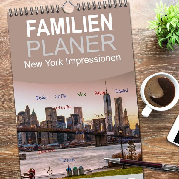 Produktbild: Familienplaner 2026 - New York Impressionen mit 5 Spalten (Wandkalender, 21 x 45 cm) CALVENDO