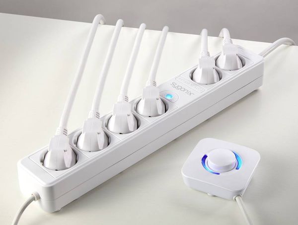 Produktbild: Sygonix SY-4535066 Steckdosenleiste mit Schalter Wei&szlig; Schutzkontakt 1St.