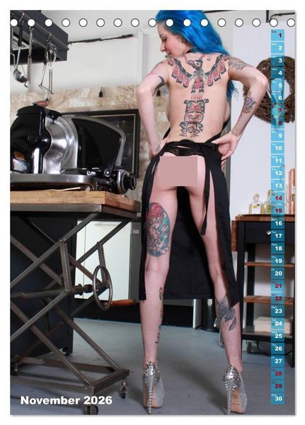 Produktbild: High Heels Hotties (Desk Calendar 2026 DIN A5 portrait), CALVENDO 12 Month DeskCalendar