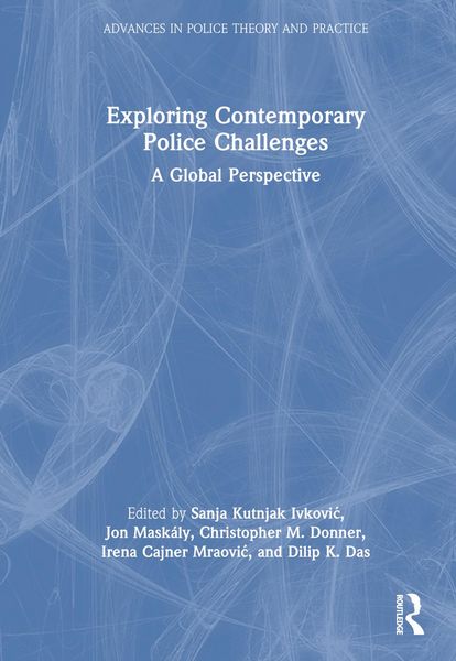 Produktbild: Exploring Contemporary Police Challenges