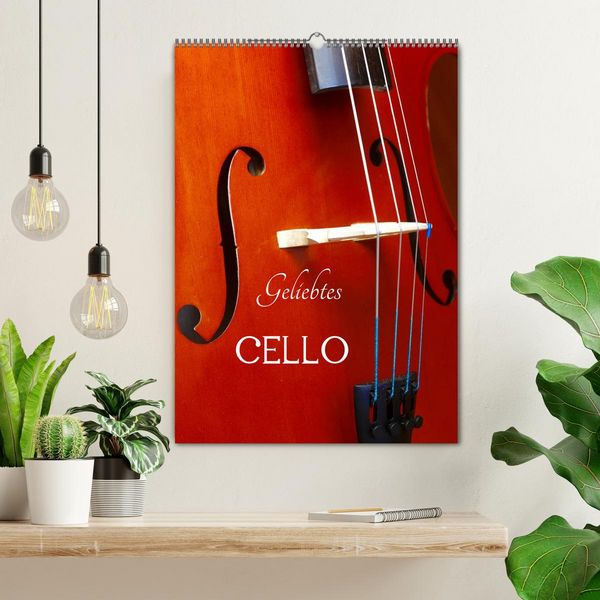 Produktbild: Geliebtes Cello (Wandkalender 2026 DIN A2 hoch), CALVENDO Monatskalender