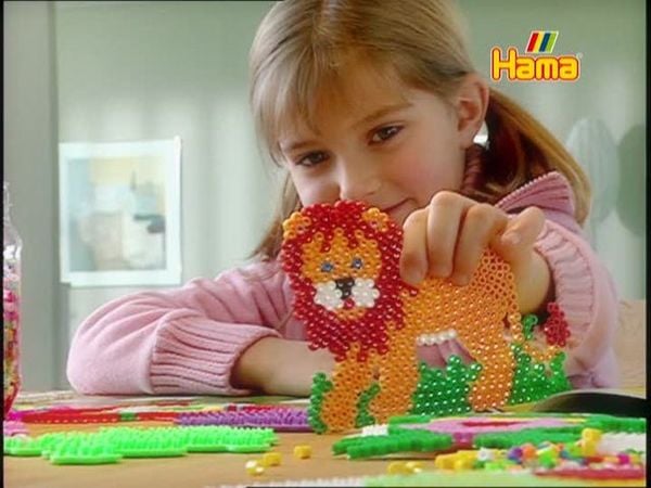 Bügelperlen Eimer mit 10 000 Perlen Midi ø 5mm in TOP QUALITÄT 86-00 Bügelperlen Eimer mit 10 000 Perlen Midi ø 5mm in TOP QUALITÄT 86-00