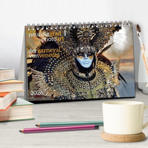 Produktbild: neunziggrad I photoart: der karneval von venedig (Tischkalender 2026 DIN A5 quer), CALVENDO Monatskalender