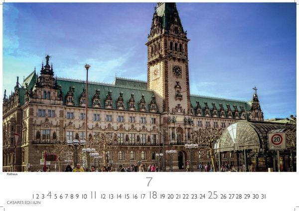 Produktbild: Hamburg Kalender 2027 &ndash; Wandkalender | Fotokalender Deutschland 35x24cm - mit 12 beeindruckenden Bildern mit stimmungsvollen Motiven von Hafen, Elbe, Speicherstadt und hanseatischem Flair