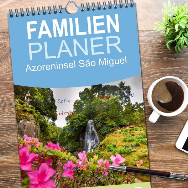 Produktbild: Familienplaner 2026 - Azoreninsel S&atilde;o Miguel mit 5 Spalten (Wandkalender, 21 x 45 cm) CALVENDO