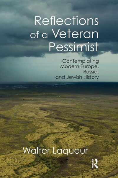 Produktbild: Reflections of a Veteran Pessimist