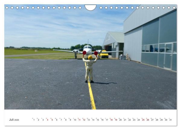 Produktbild: Follow me - fliegen anders erleben (Wandkalender 2026 DIN A4 quer), CALVENDO Monatskalender