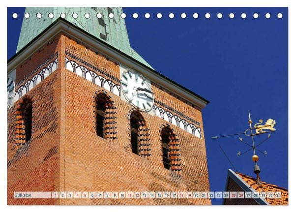 Produktbild: Hansestadt Uelzen. Fachwerk, Kunst und ein ber&uuml;hmter Bahnhof (Tischkalender 2026 DIN A5 quer), CALVENDO Monatskalender