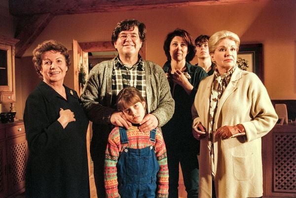 Produktbild: Single Bells + O Palmenbaum + Dokumentation &uuml;ber die beiden Weihnachts-Kultfilme (Fernsehjuwelen) [2 DVDs]
