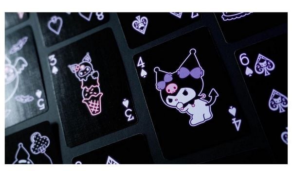 Produktbild: Bicycle Kuromi (Designer Spielkarten, Poker, Skat...)